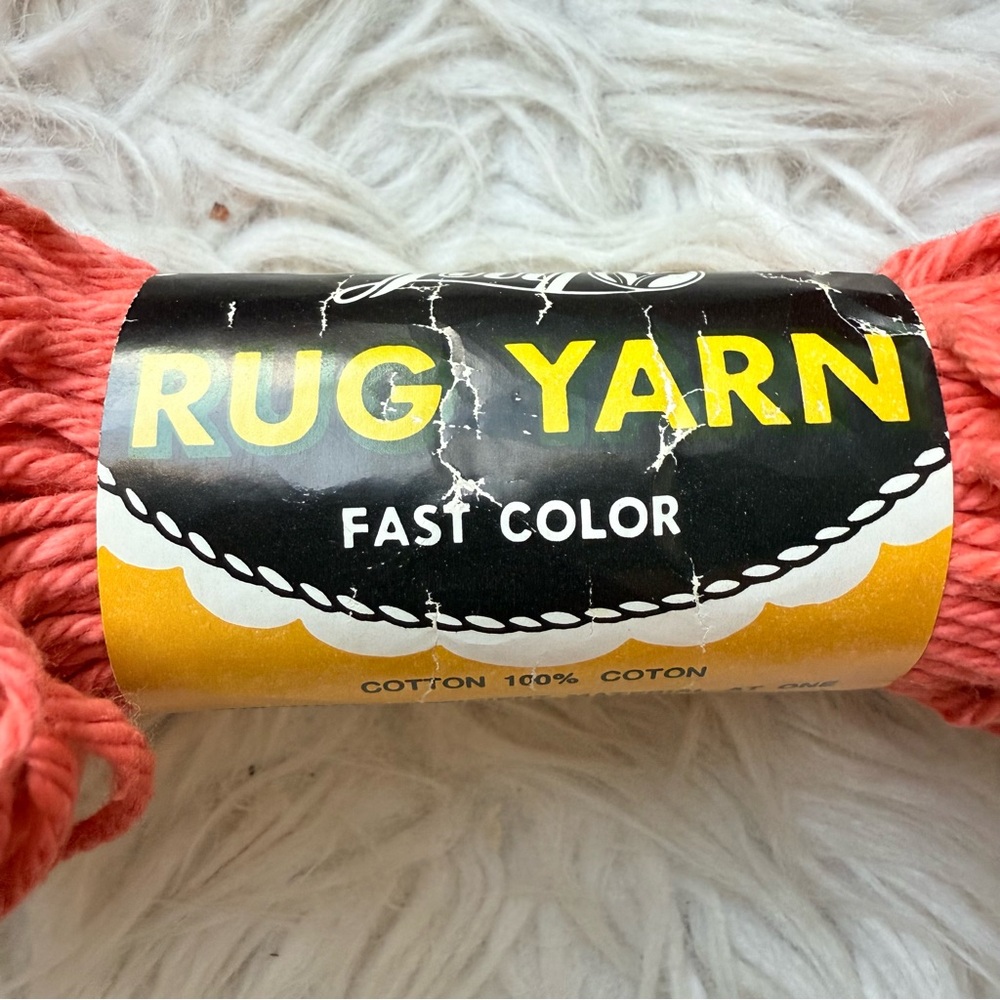 Vintage USA Lily Rug Cotton Yarn Coral color crochet knit ( 3 Skeins ) - Picture 5 of 8
